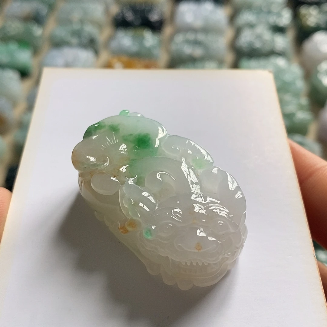 翡翠未镶嵌颈饰天然翡翠貔貅吊坠