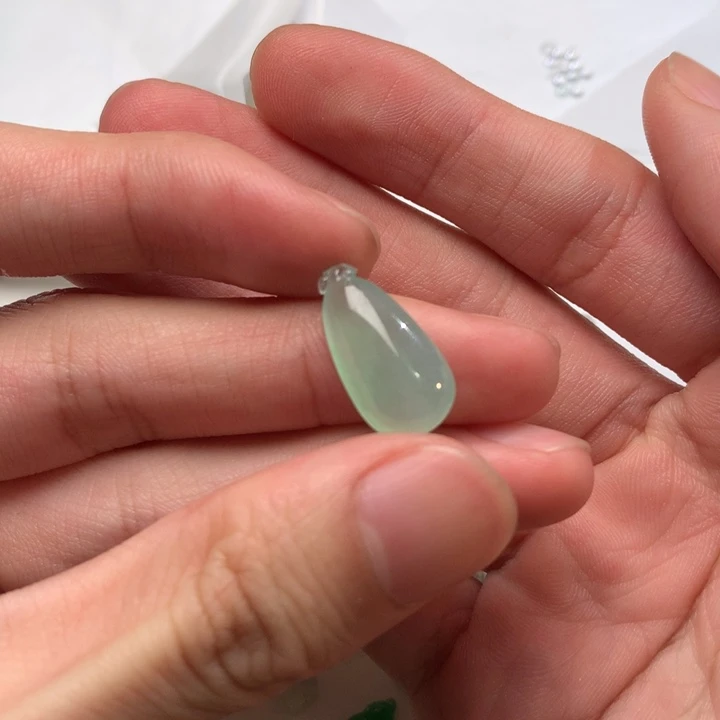 翡翠未镶嵌吊坠(不含链)瓜