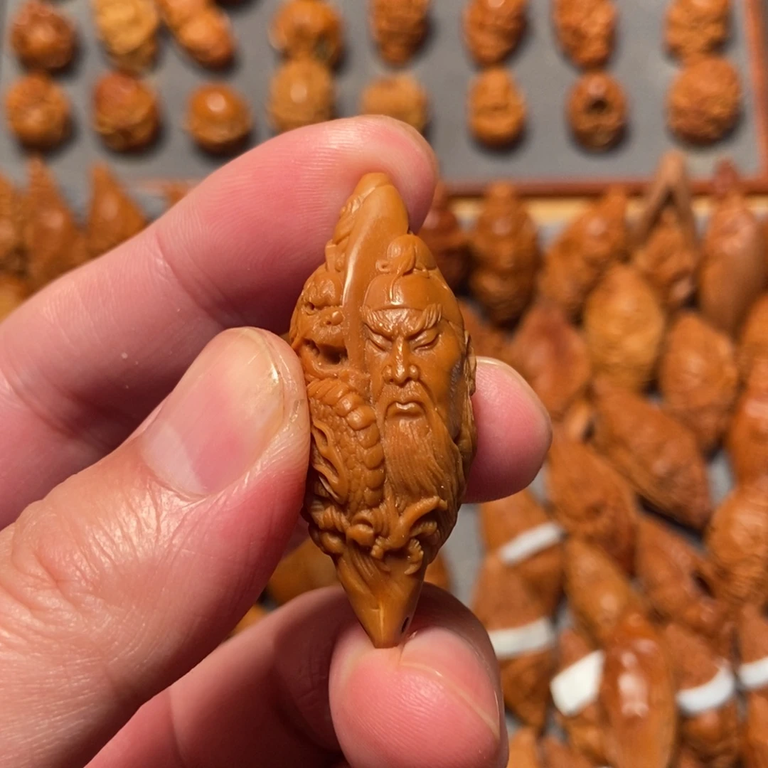 橄榄核手串/手链龙关公