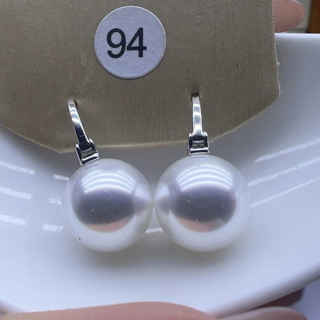 淡水珍珠未镶嵌耳饰