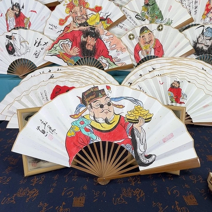 国画手绘折扇一把