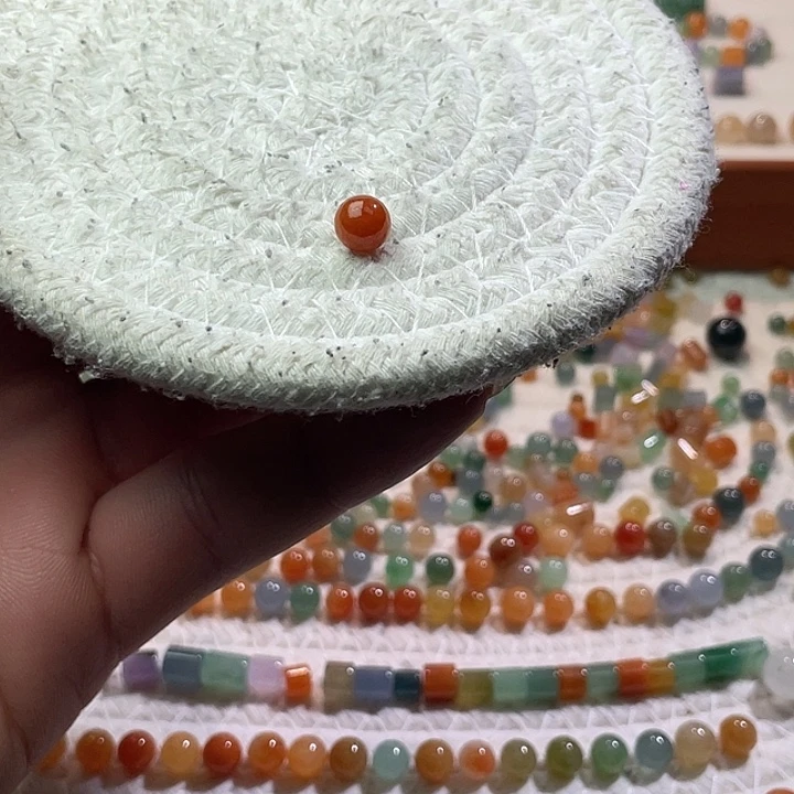 翡翠散珠未镶嵌定制翡翠卡7.2