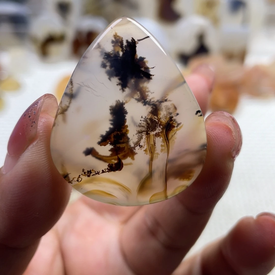 玛瑙/玉髓未镶嵌颈饰