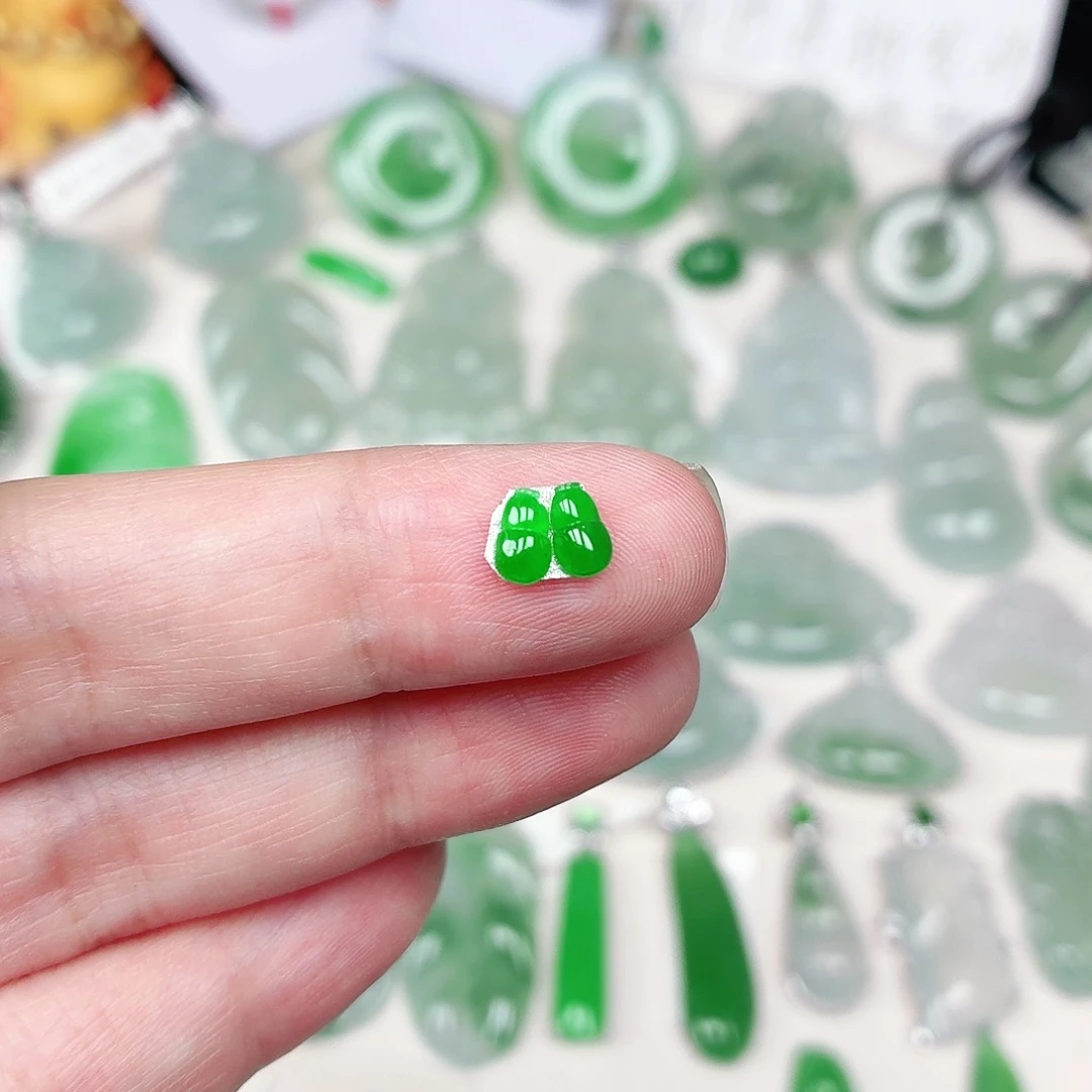 翡翠裸石缅甸天然A货翡翠