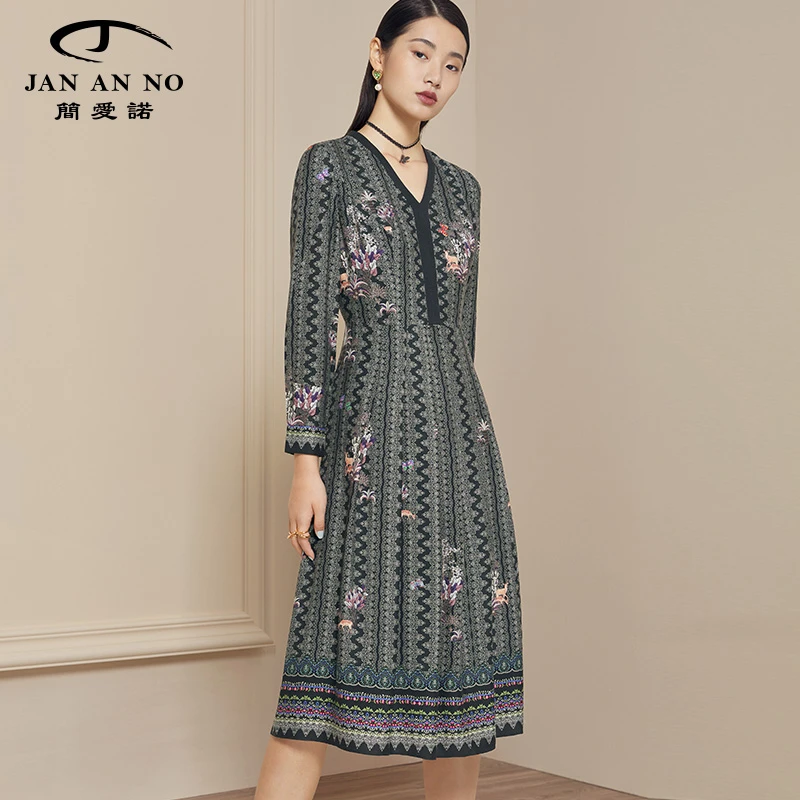 JAN AN NO简爱诺秋冬V领印花连衣裙J2060037LQ