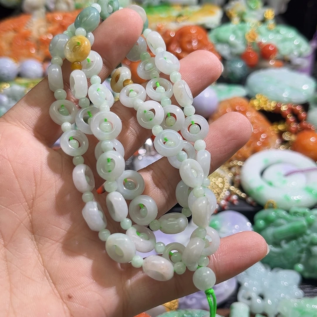 颈饰未镶嵌翡翠待编织