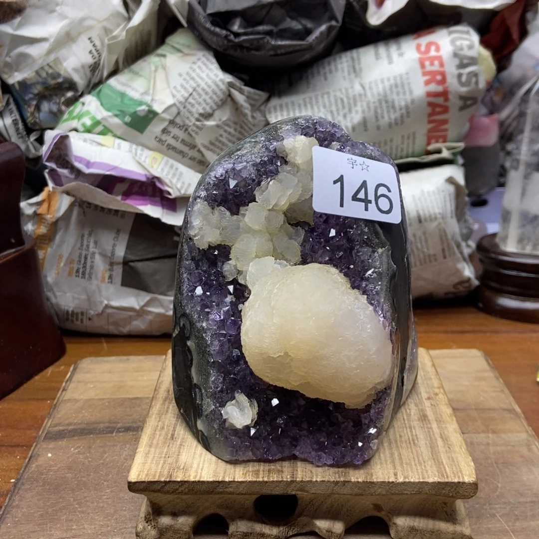 紫晶大型摆件（非配饰）未镶嵌