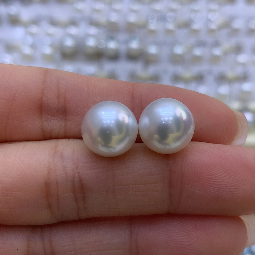 海水珍珠耳饰18K金镶嵌近12mm澳白
