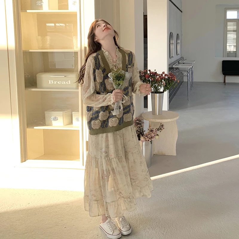 花色法式甜美超仙碎花连衣裙套装女2025年春季新款针织马甲两件套