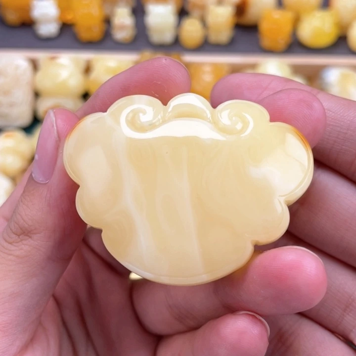 琥珀未镶嵌裸石蜜蜡