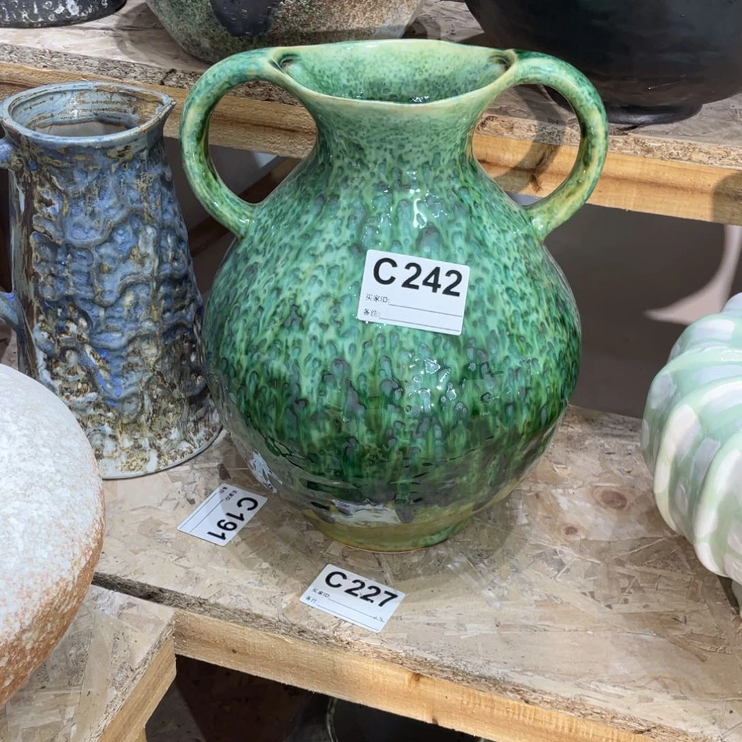 白泥花瓶景德镇陶瓷艺术研究院