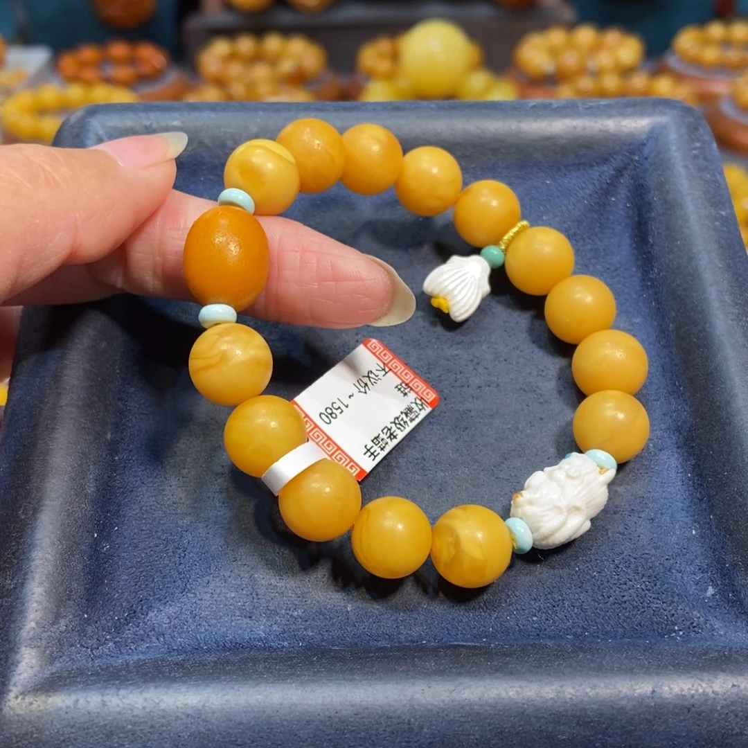 琥珀未镶嵌手链蜜蜡