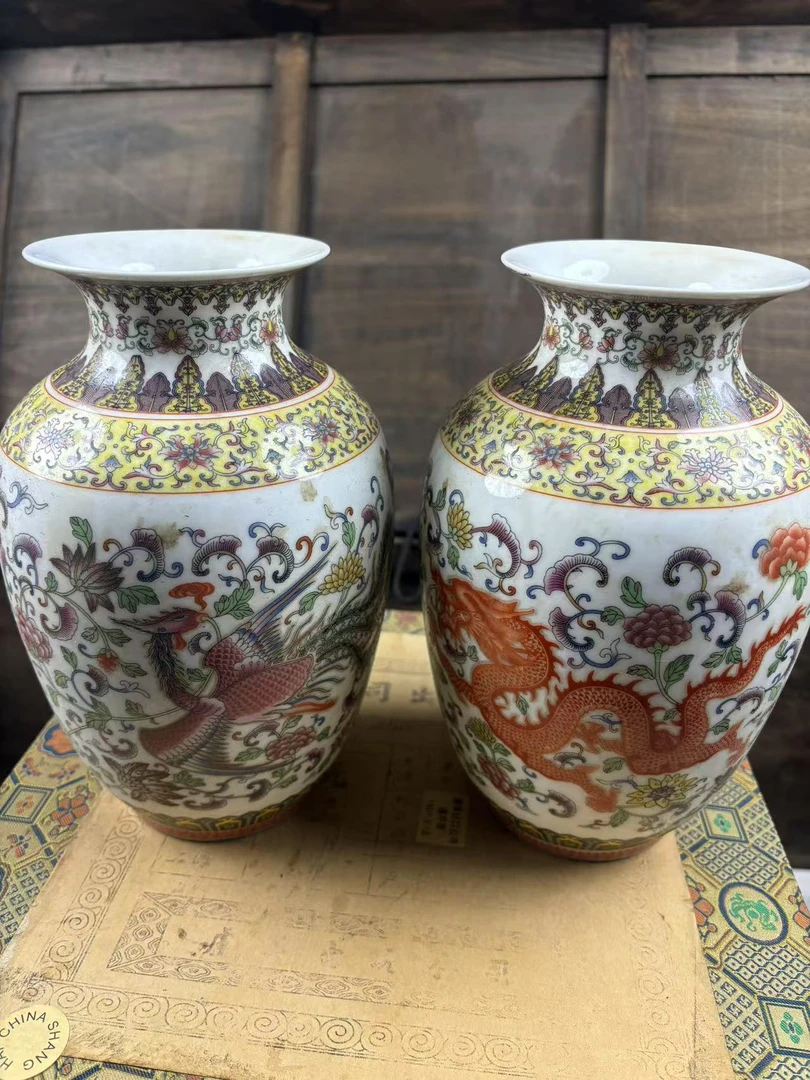 龙凤瓷瓶一对[直播间实物为准]