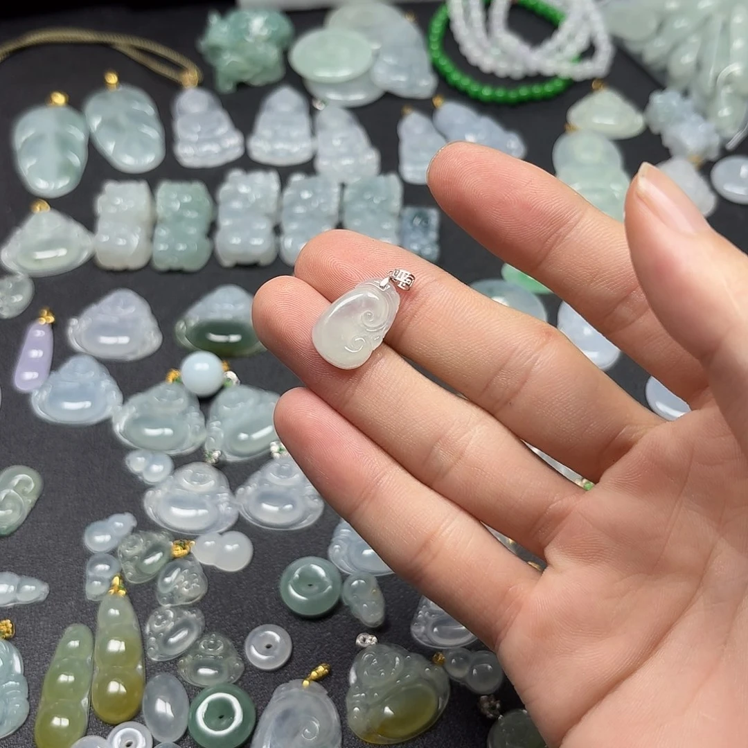 精选如意吊坠镶嵌