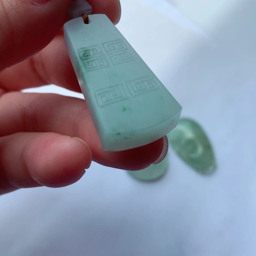 定制翡翠未镶嵌包工