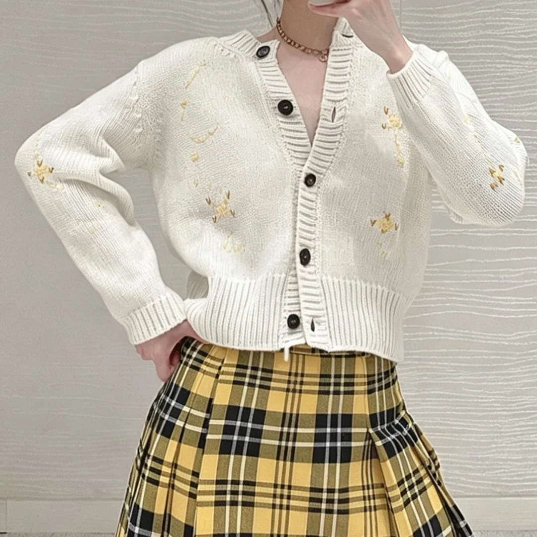 99新 DIOR/迪奥 101089/Dior/迪奥/米白色针织上衣/38码