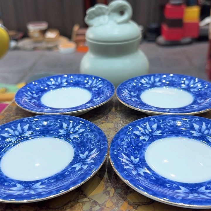 杯垫四个一组。。品茗