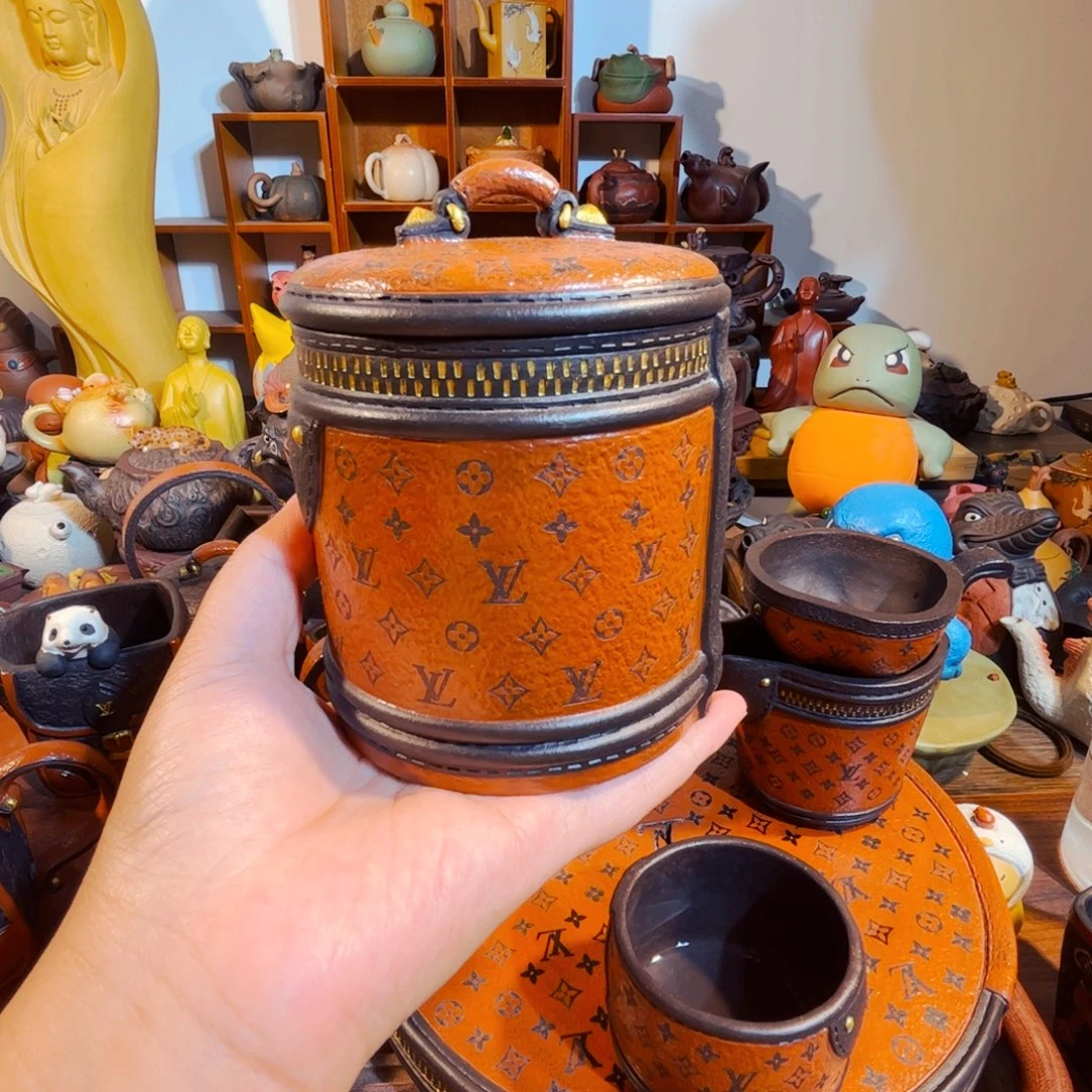 李***蓓紫砂茶叶盒纯手工制作过程就是