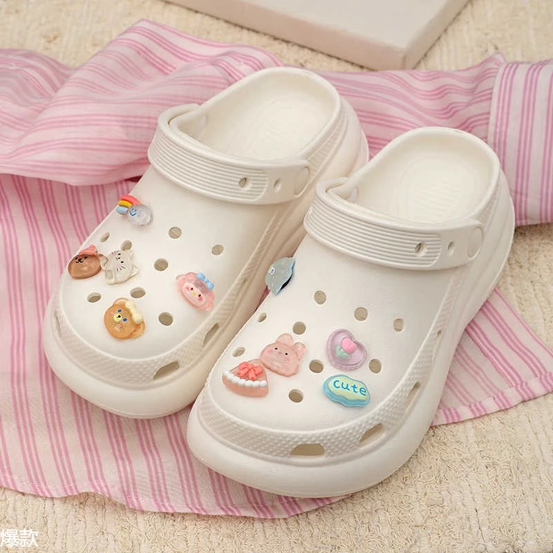 泡芙洞洞鞋女夏季新款复古小鲸鱼洞洞鞋户外休闲鞋厚底增高沙滩鞋