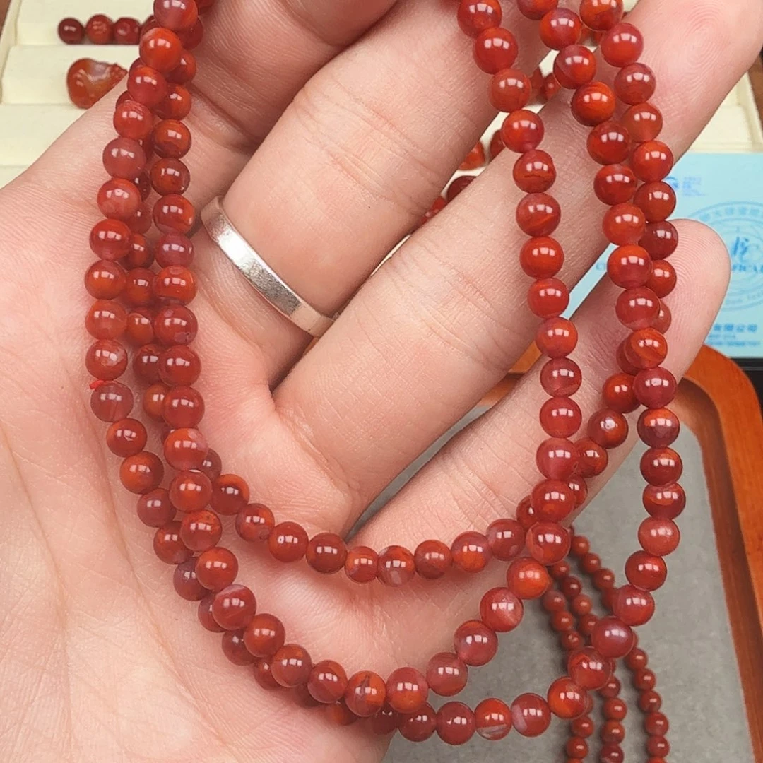 南红玛瑙未镶嵌颈饰