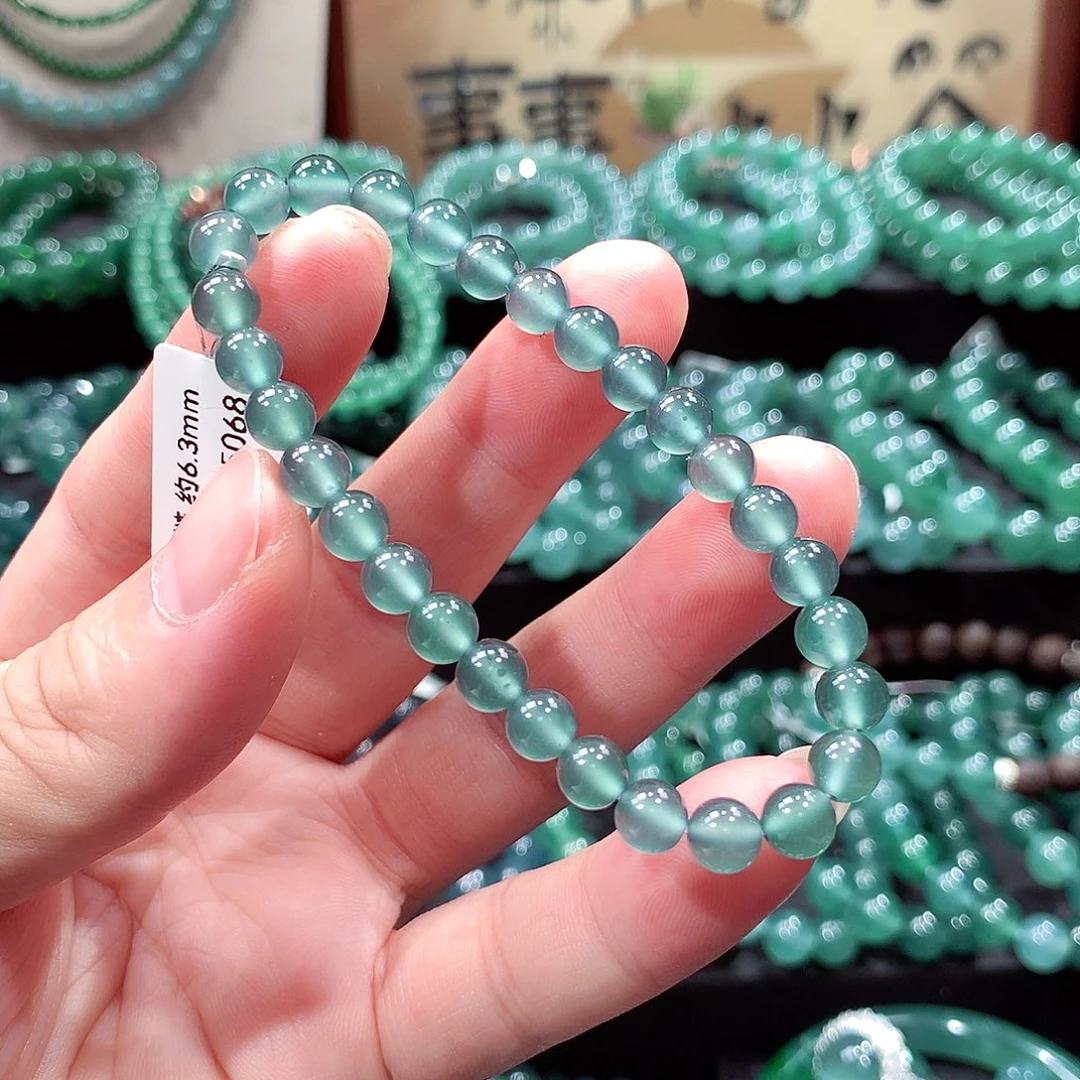 翡翠未镶嵌手链卡6.3