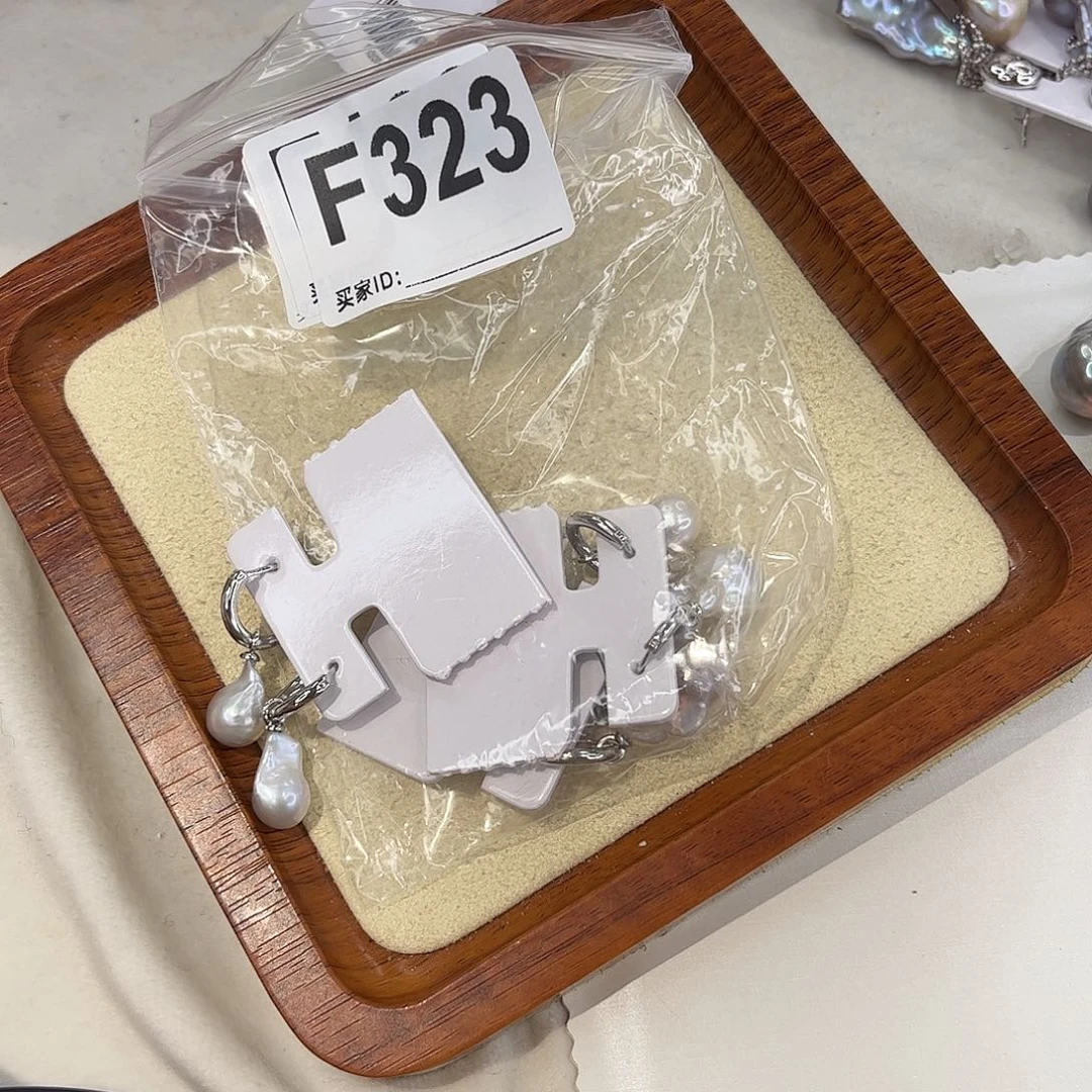 合金淡水珍珠耳饰