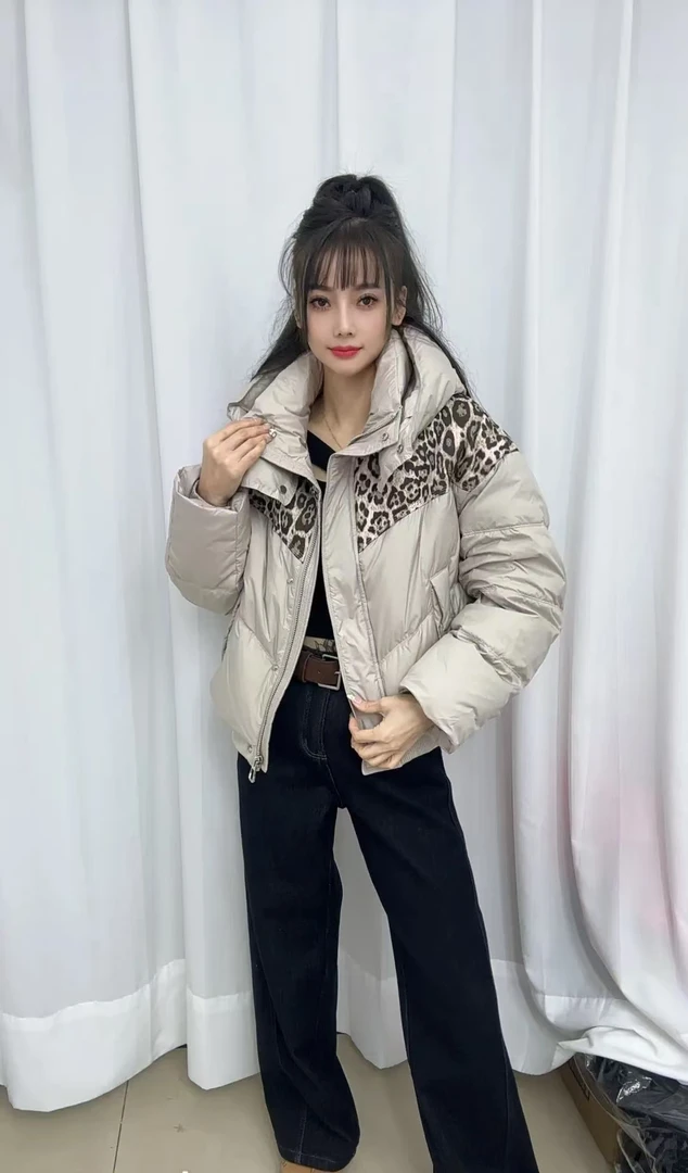 <XYG>复古豹纹拼接连帽短款90白鸭绒小个子