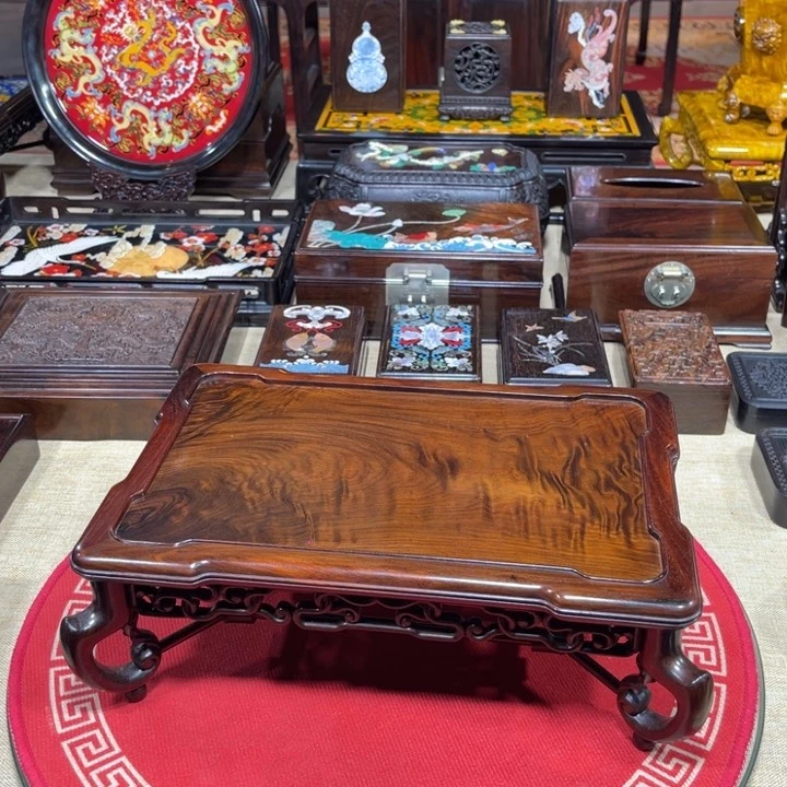 紫檀木类成套家具