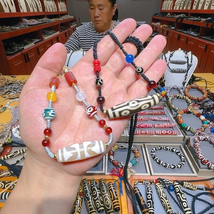 未镶嵌玛瑙/玉髓珠宝奇石