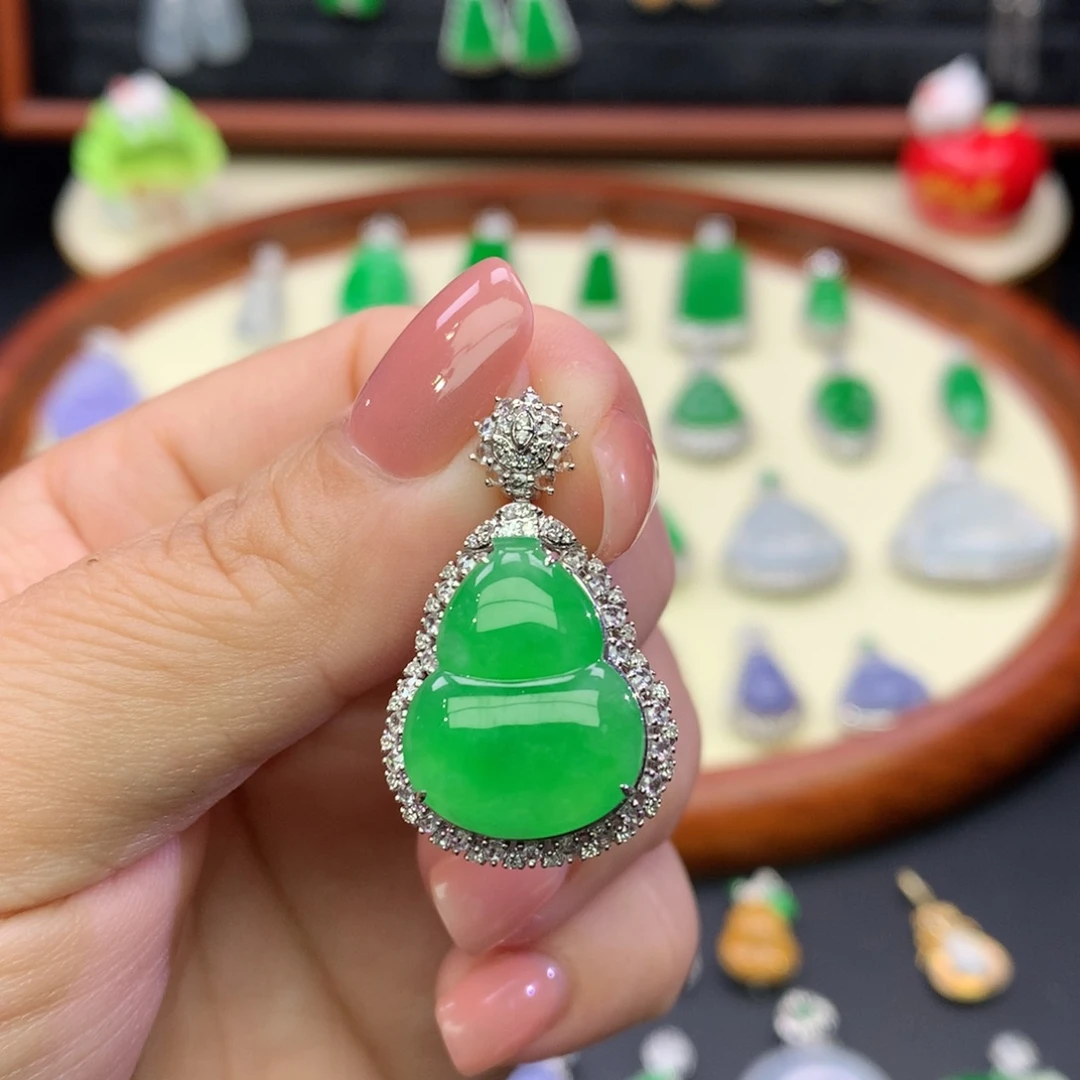 翡翠18K金镶嵌吊坠(不含链)