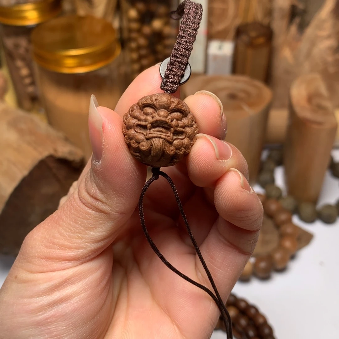 檀香木手串/手链老山檀香貔貅雕刻件