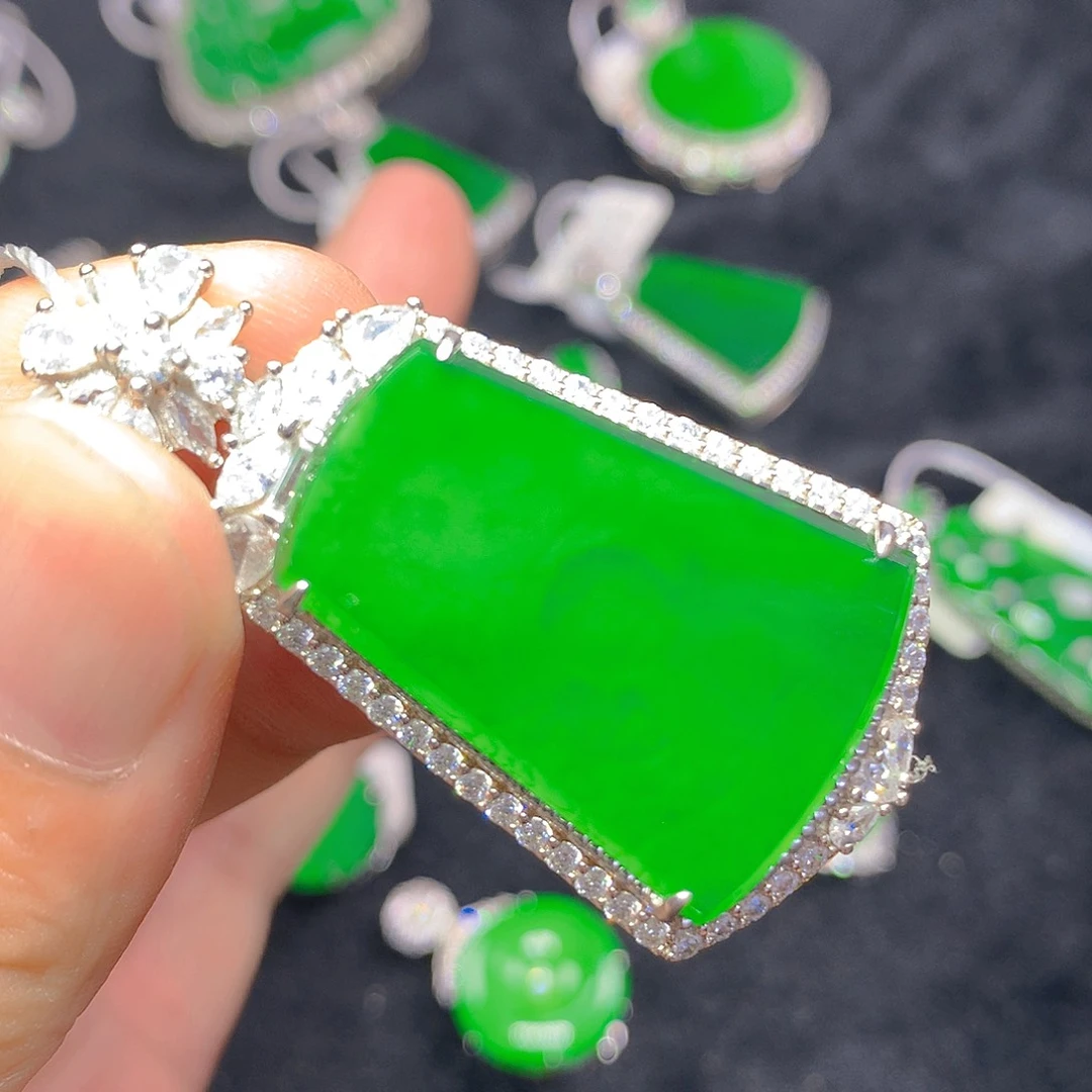 翡翠银S925镶嵌颈饰吊坠