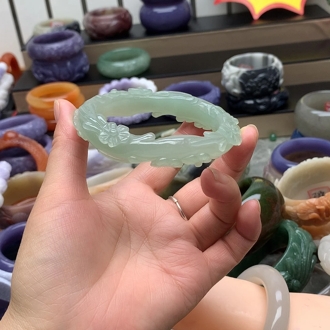 毛衣链未镶嵌石英质玉