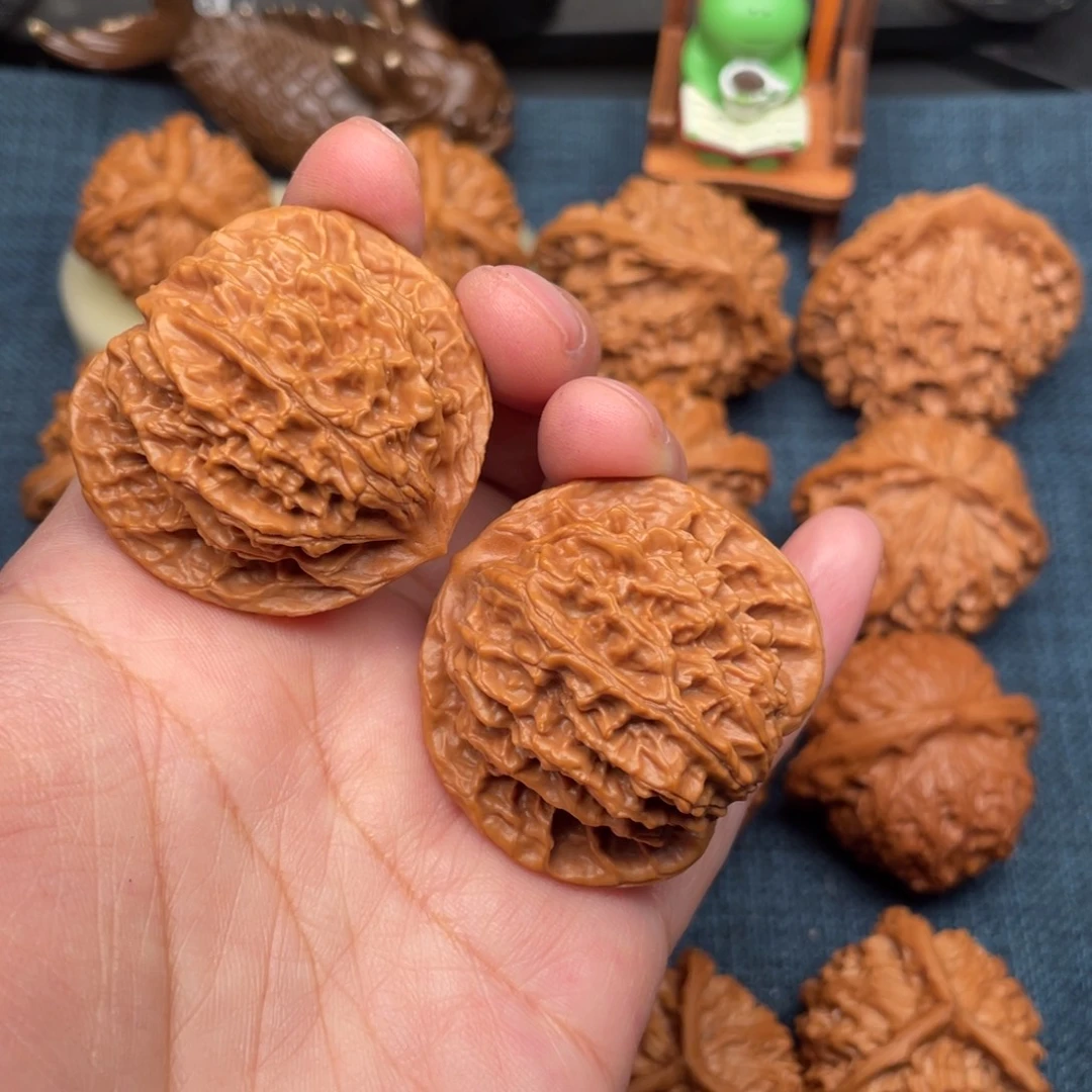 C***c把件文玩核桃42盘龙纹全品