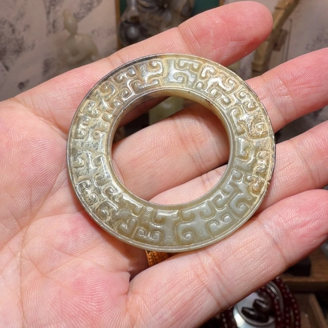 东***讨和田玉未镶嵌挂件