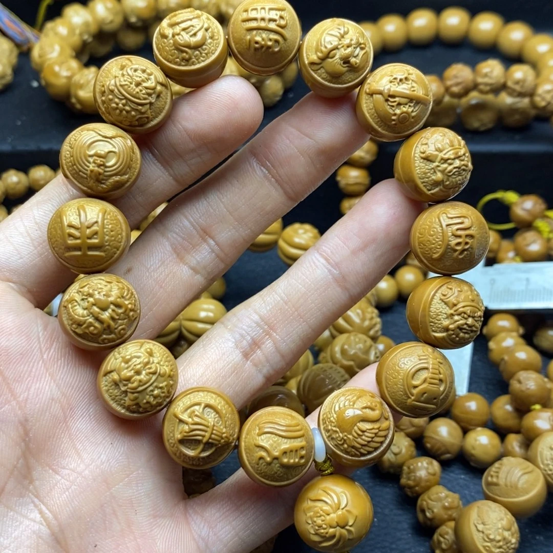 猴头核桃吊坠四大天王