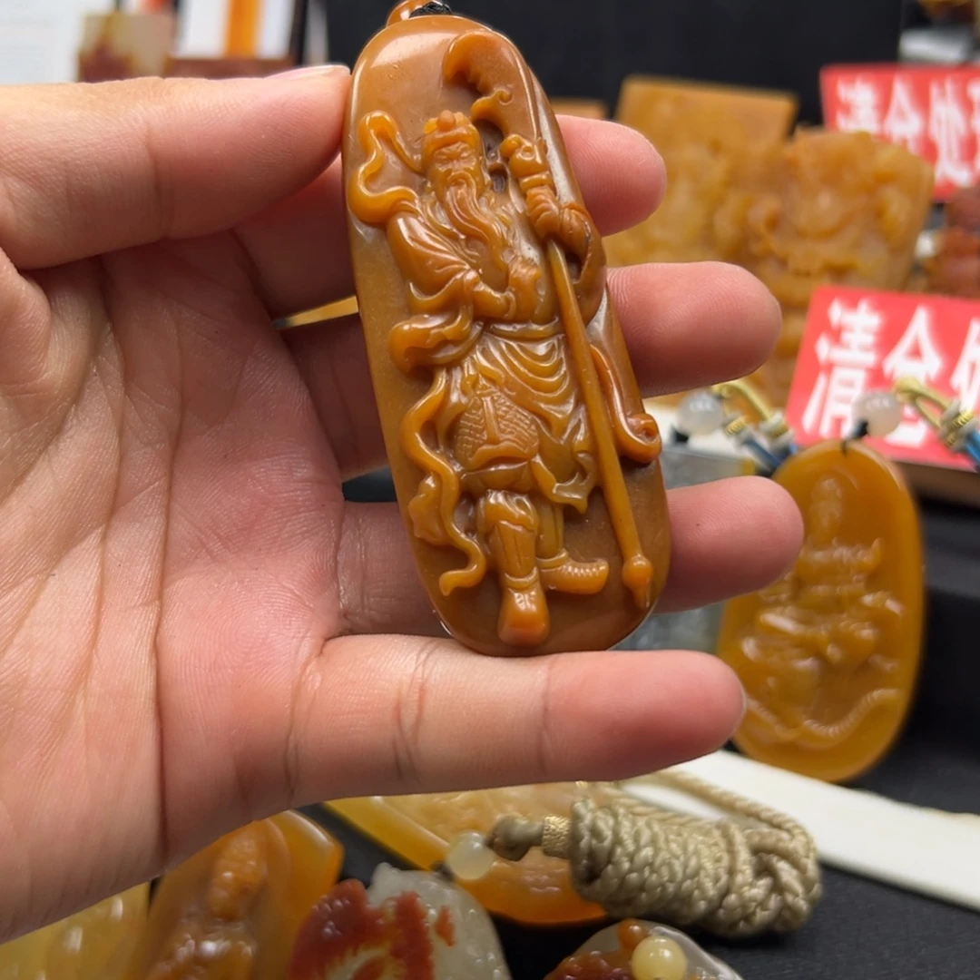石英质玉（黄龙玉）未镶嵌多样性发货，发其一