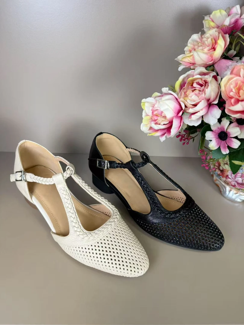 头层羊皮/34-40/跟高3cm手工轻奢镂空打孔百搭高级中空粗跟凉鞋