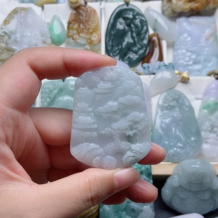 翡翠未镶嵌颈饰翡翠