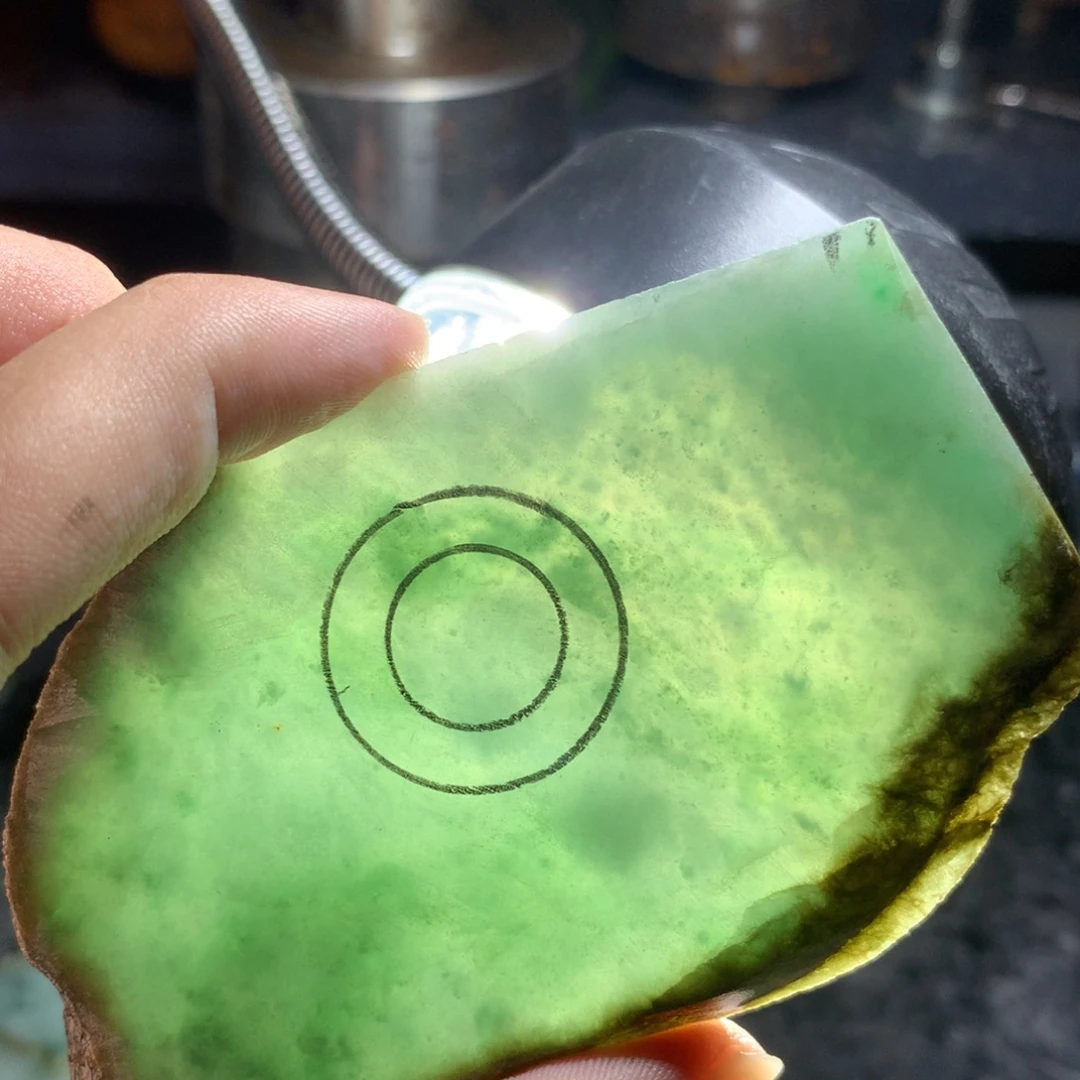 l***.定制翡翠未镶嵌翡翠