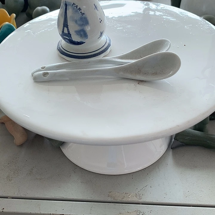 女***王瑕疵摆件工艺品瑕疵摆件，满