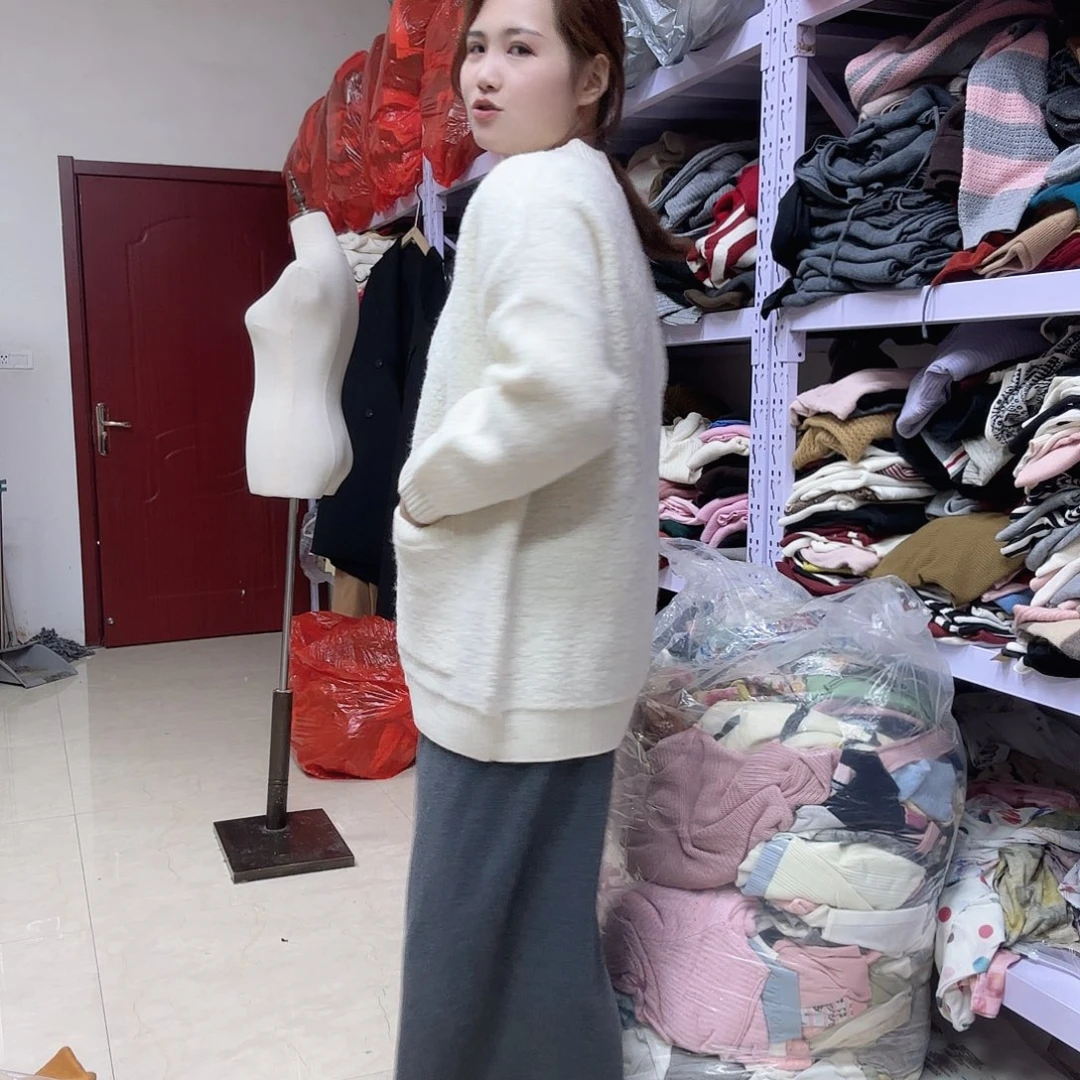 圈圈毛白色开衫大版