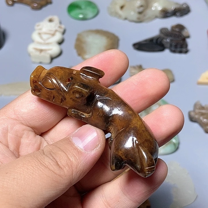 和田玉未镶嵌颈饰60