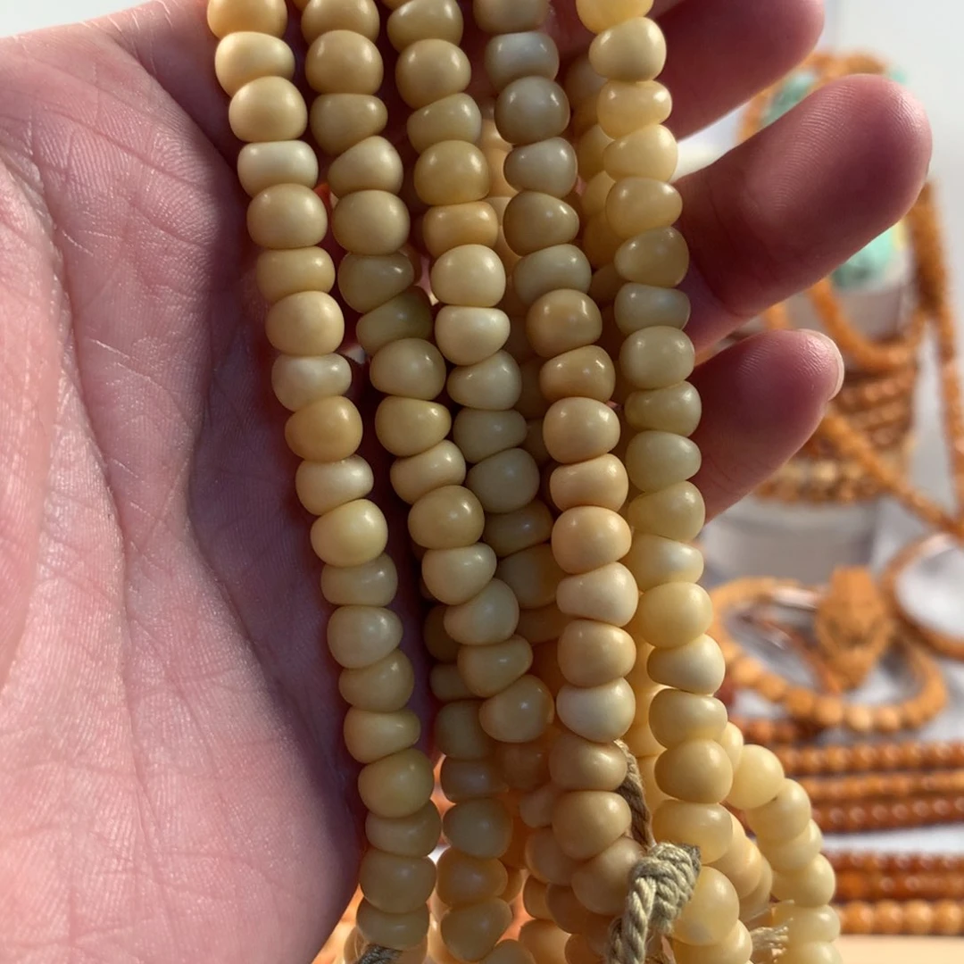星月菩提吊坠卡8蒜把大肠手持蛋黄