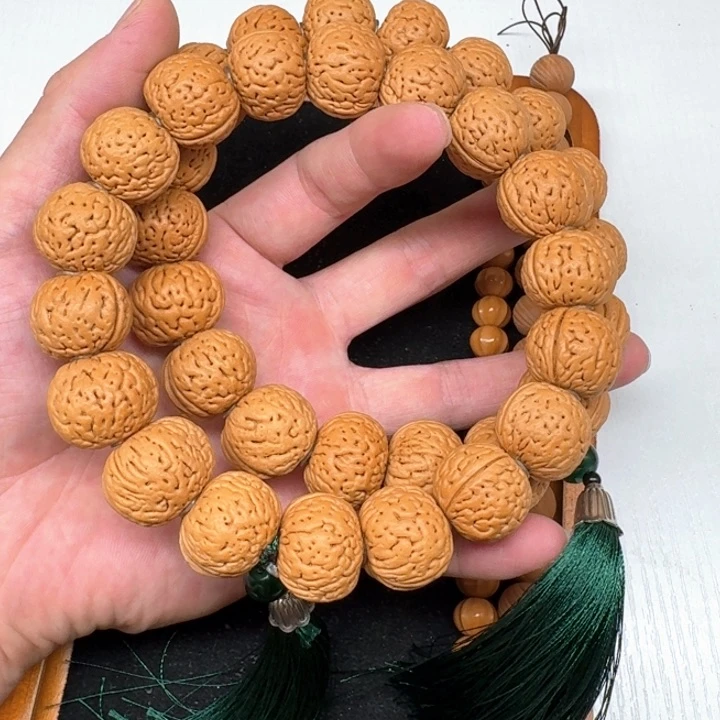 猴头核桃手串桃核磨盘手持