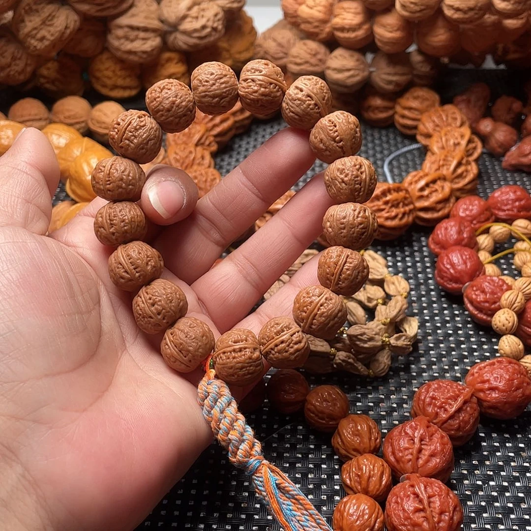 沉***志文玩核桃手串磨盘