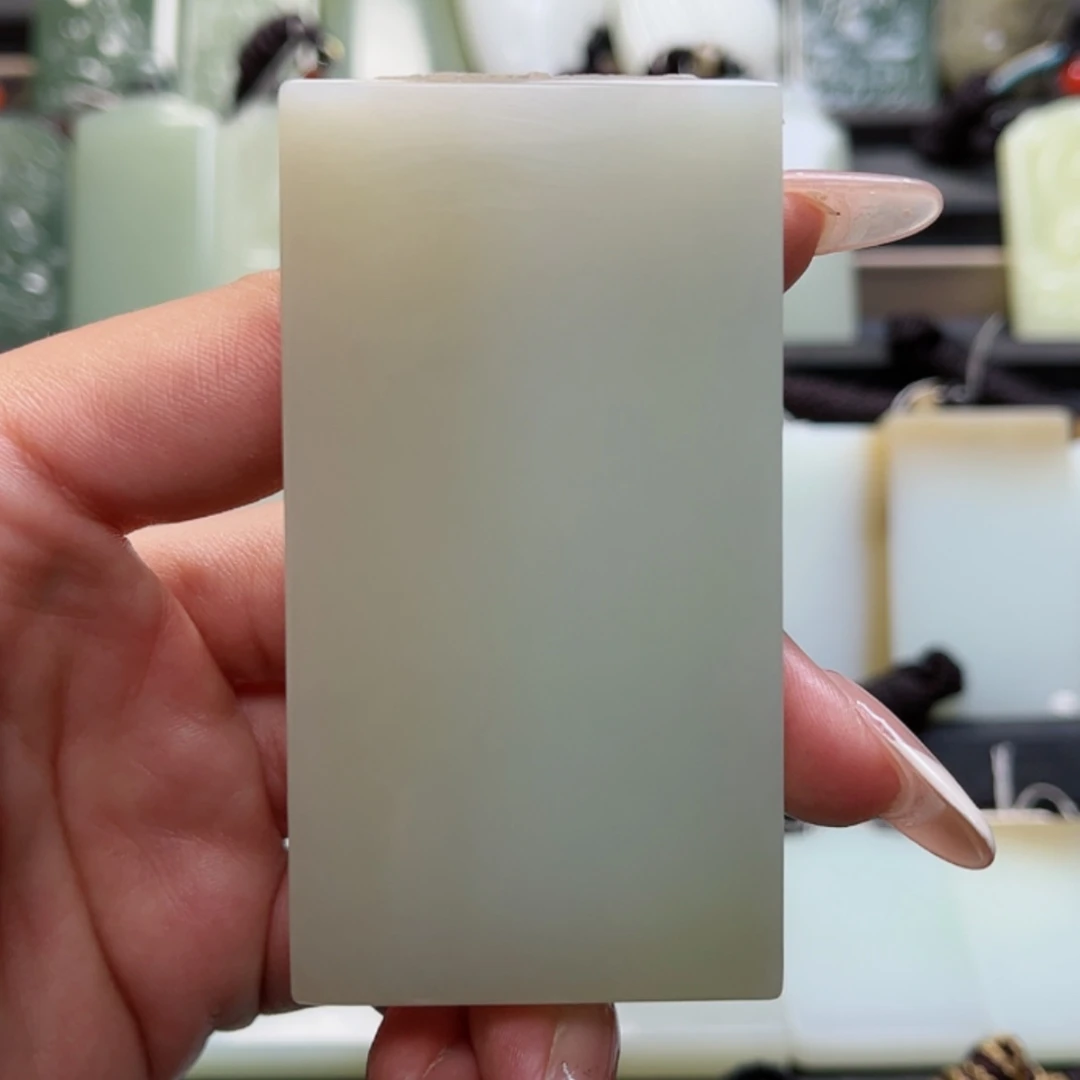 【闪购商品】颈饰未镶嵌和田玉天****工