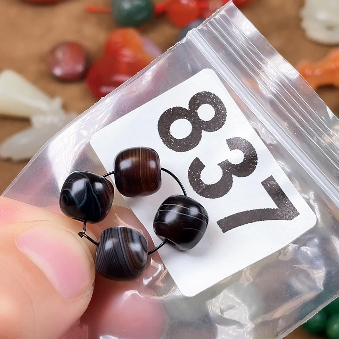 玛瑙/玉髓合金颈饰