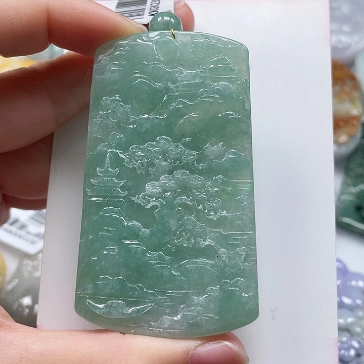 翡翠未镶嵌颈饰翡翠