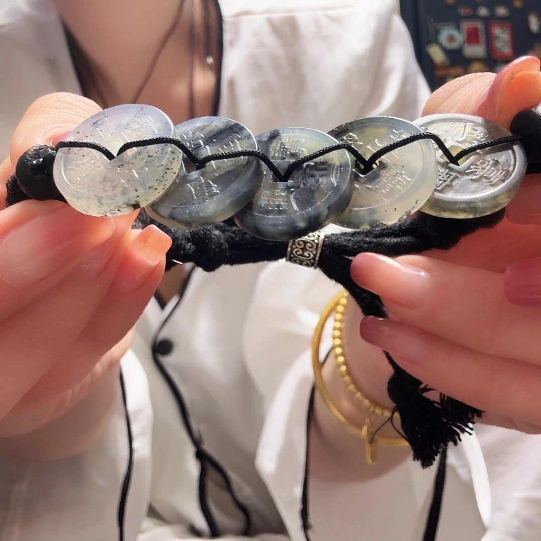 蛇纹石玉未镶嵌五帝钱收***祖